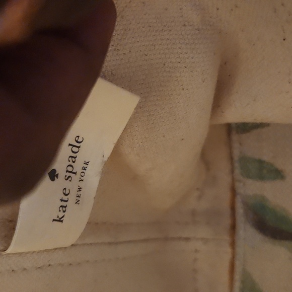 KATE SPADE CANVAS STORYBOOK LEMON PRINT TOTE EUC - Picture 11 of 12